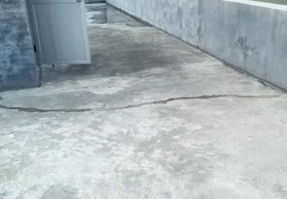 中牟楼顶漏水维修公司分享下如何解决卫生间隐蔽部位漏水的问题?